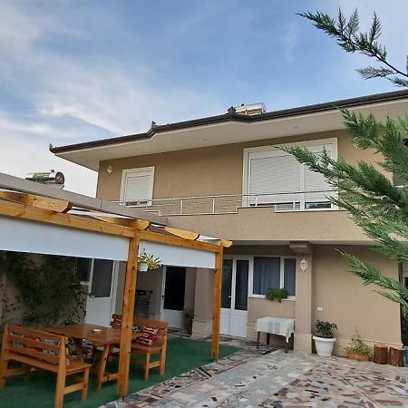 Appartments Kristi&Iris Vlorë Exterior foto