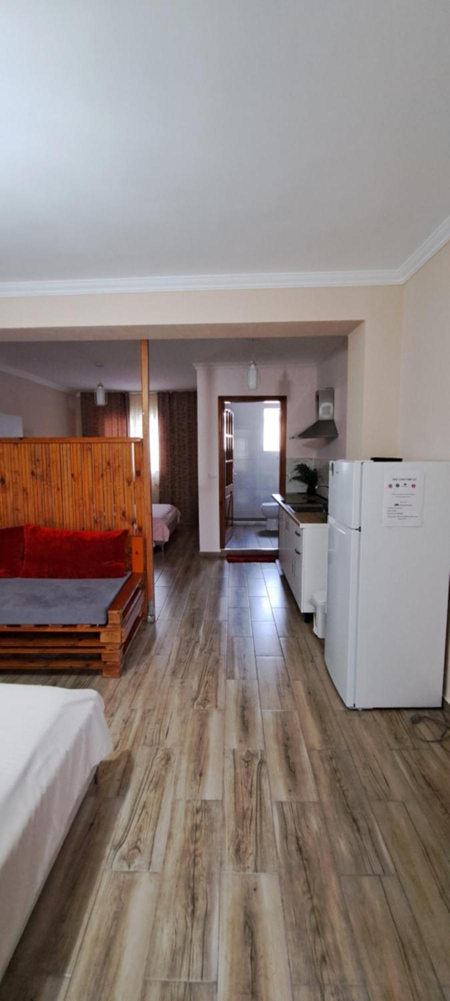 Appartments Kristi&Iris Vlorë Exterior foto